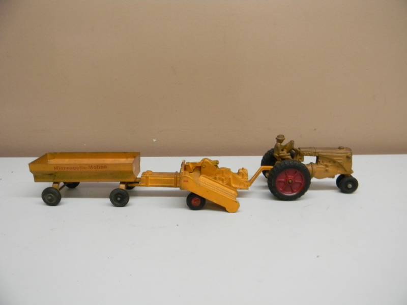 lot 27 image: VINTAGE Die Cast Minneapolis Moline TRACTOR WDRIVER, WAGON, FARM EQUIPMENT - VERY COOL COLLECTION - SEE PICTURES