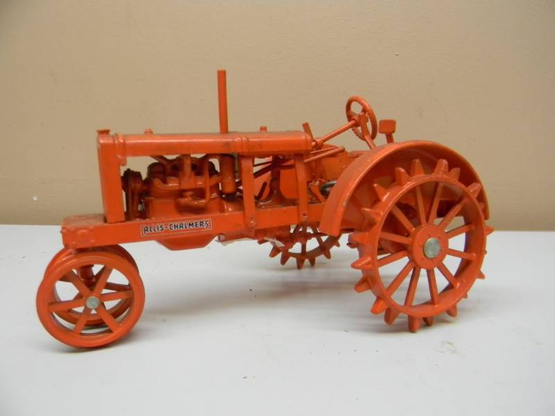 lot 40 image: SCALE MODELS ALLIS-CHALMERS WC TRACTOR FARM PROGRESS SHOW 1993 - NICE - SEE PICTURES