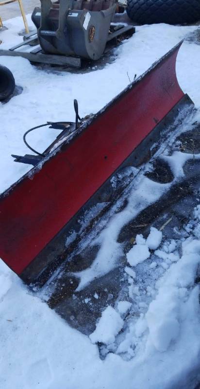 lot 18 image: Steiner Model 75-70546 6 Hydraulic Snow Plow Attachment