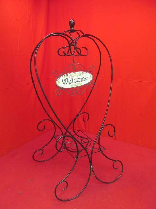 flower pot holder, welcome sign