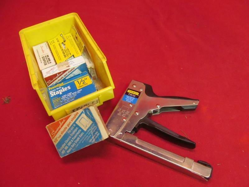 Stanley staplers, staples