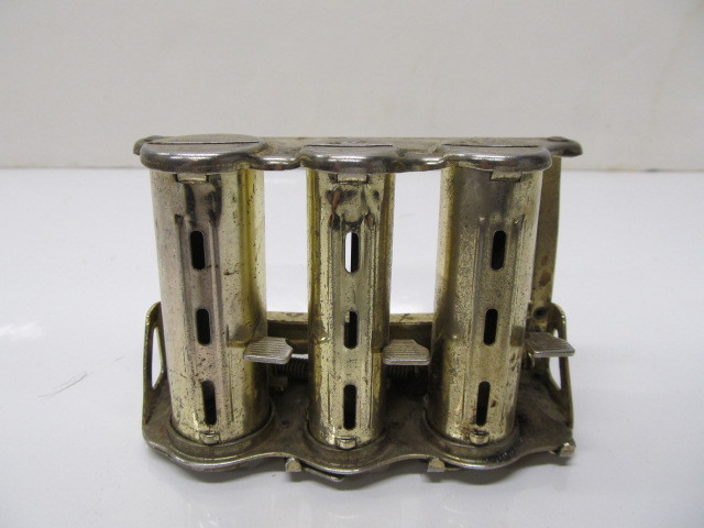 lot 105 image: Vintage Coin Changer