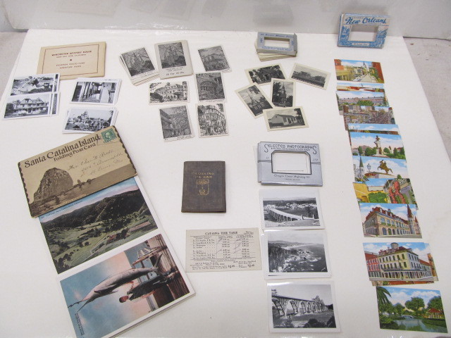 lot 194 image: Souvenir Cards