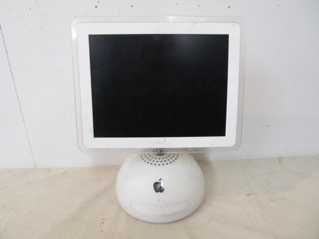 lot 29 image: Apple iMac Computer