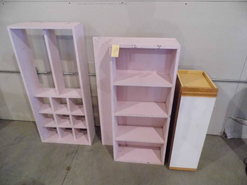 Cabinet - Shelves