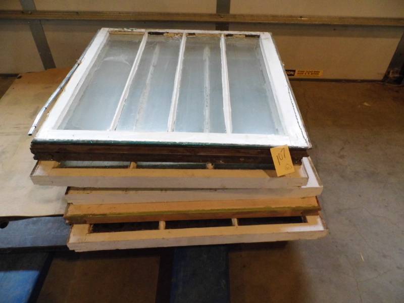 Lot of 6 Windows