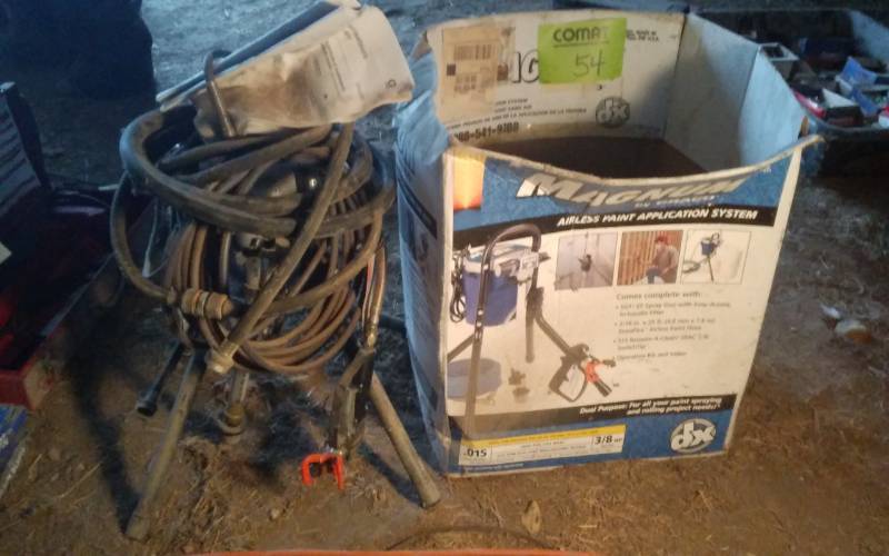 lot 54 image: Magnum Airless Paint Sprayer With Gun