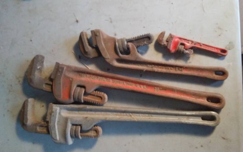 lot 65 image: Lot Of Pipe Wrenches