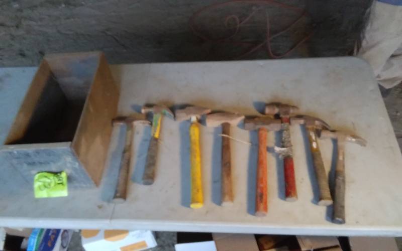 lot 73 image: Lot Of Assorted Hammers