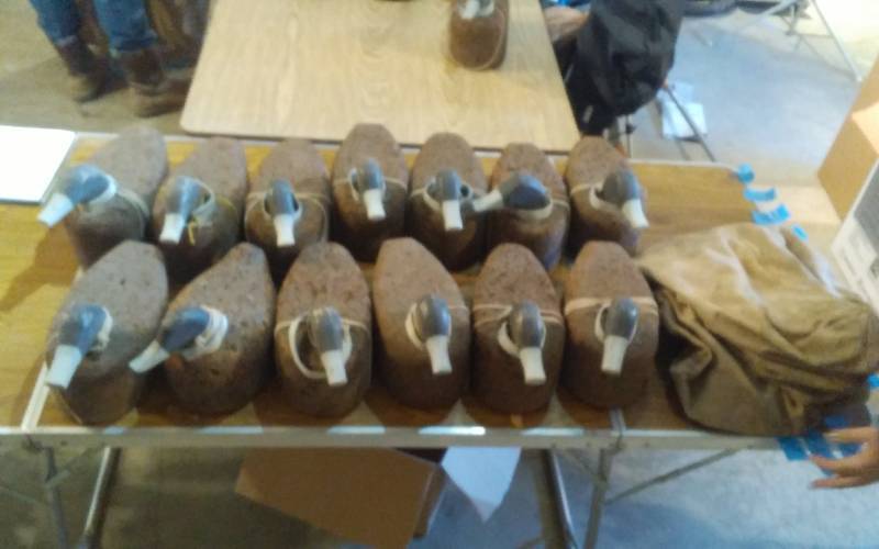 lot 108 image: 13 Vintage Cork Decoys With Canvas Bag