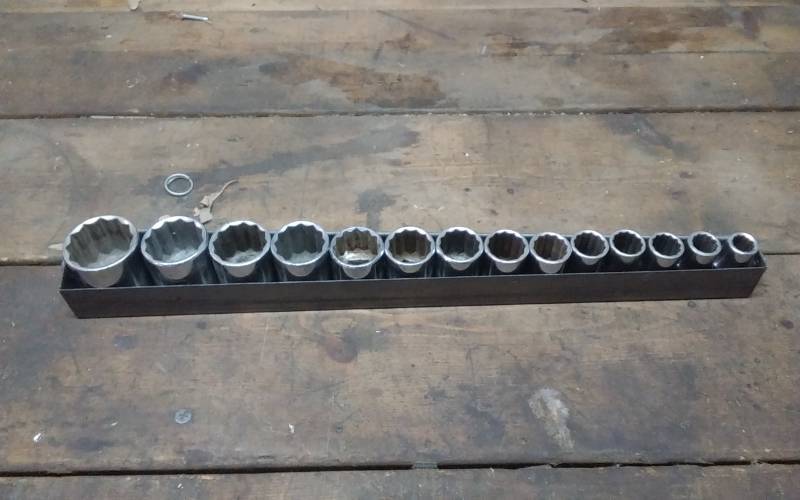 lot 145 image: Craftsman 716 To 1 1-14 - 12 Inch Drive 12 Point Socket Set