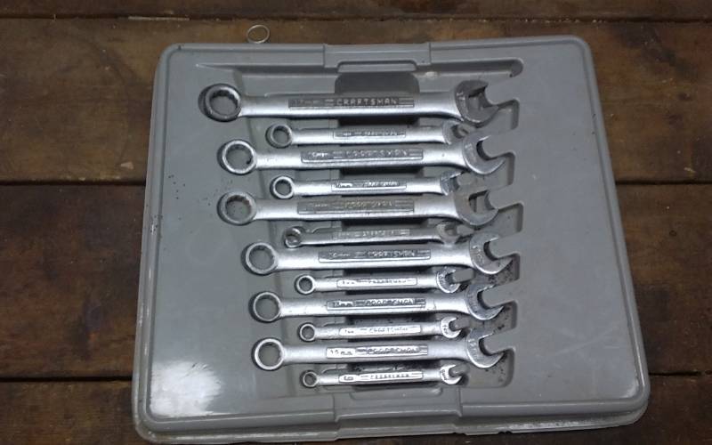 lot 147 image: Craftsman 6mm To 17mm Combination OpenBox Wrench Set