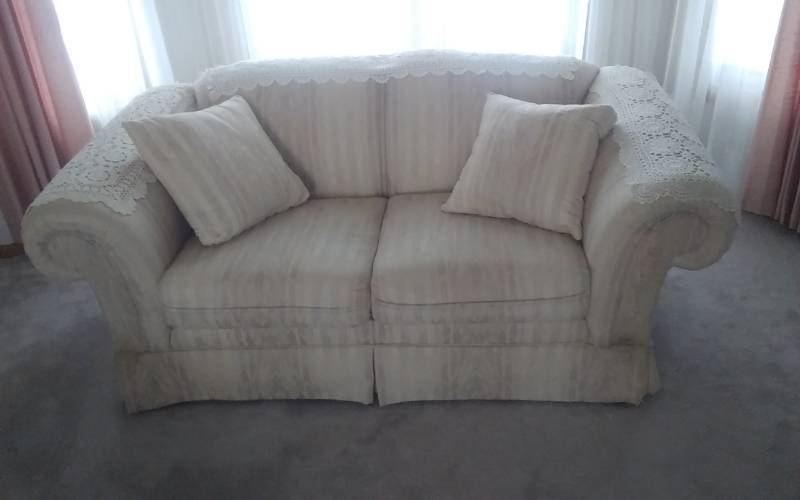 lot 177 image: Couch & Love Seat-Has Damage From Cat Claws Under Doilies (90 Inches, 68 Inches)
