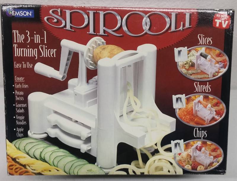 lot 130 image: Spirooli-The 3-in-1 Turning Slicer