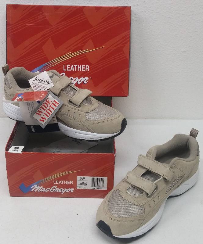 lot 24 image: Mac Gregor Leather Mens Shoes, as-new