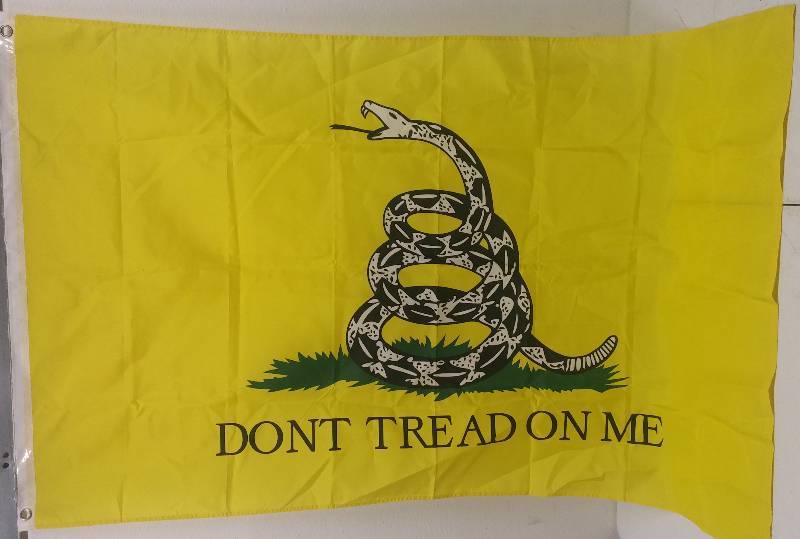 lot 90 image: Dont Tread On Me Flag 36 X60