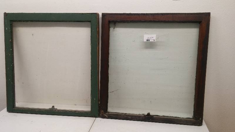 lot 97 image: Antique Leaded Window Sash Set 28x29.5, qty2