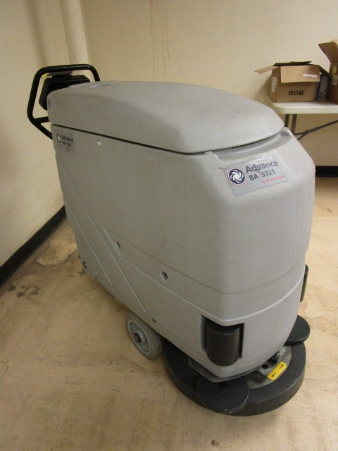 FLOOR SCRUBBER FOR PARTS