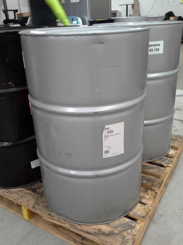 lot 530 image: One Drum of Phillips 66Conoco Extra Duty Gear Oil 150
