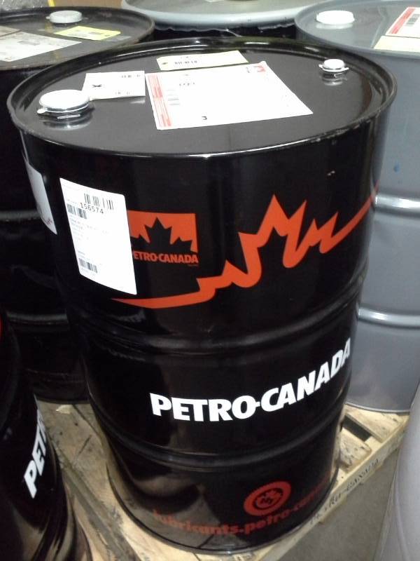 lot 601 image: One Drum of Petro-Canada Turboflo R&O 32 Premium TurbineCirculating Oil