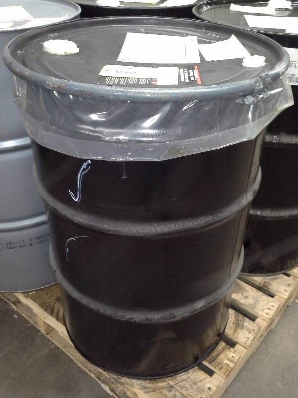 lot 608 image: One Drum of Petro-Canada Precision XL 3 Moly EP1 Premium Multi-Application Grease