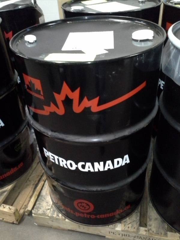 lot 613 image: One Drum of Petro-Canada Enduratex EP 680 Industrial Gear Oil