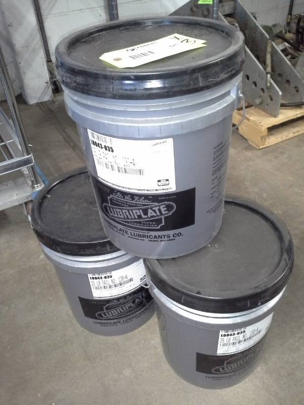lot 625 image: 3 Pails of Lubriplate Number 130-A Grease
