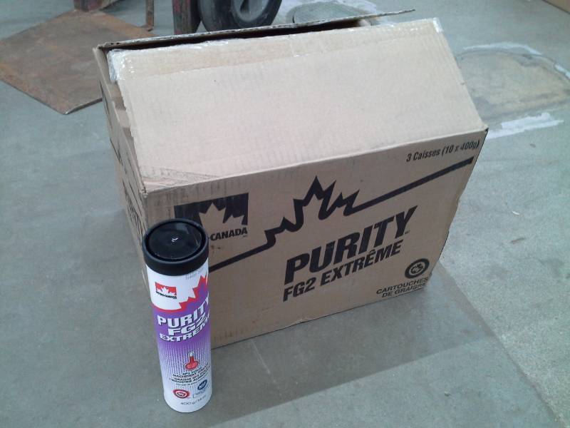 lot 677 image: Three Cases of Petro-Canada Purity Food Grade (FG) 2 Extreme Machinery Grease