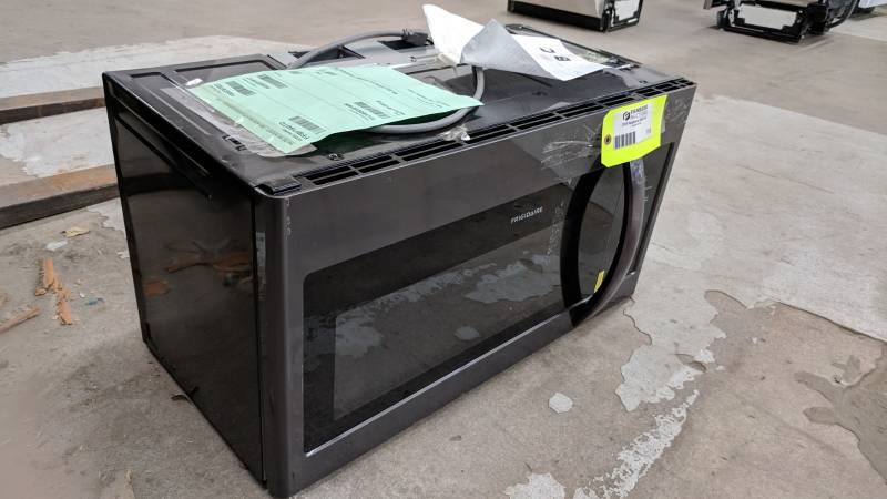 lot 110 image: Frigidaire 1.6-cu.ft. Over-The-Range Microwave Oven
