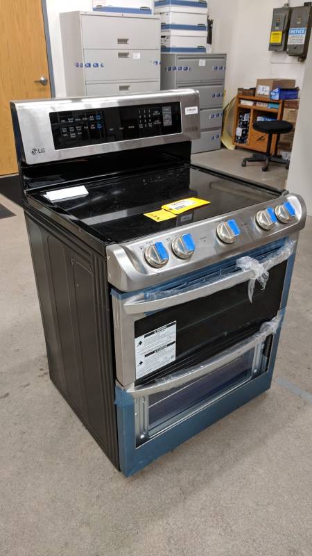 LG 7.3-cu.ft. Stainless Steel Electric Double Oven Range with ProBake Convection, EasyClean and Infrared