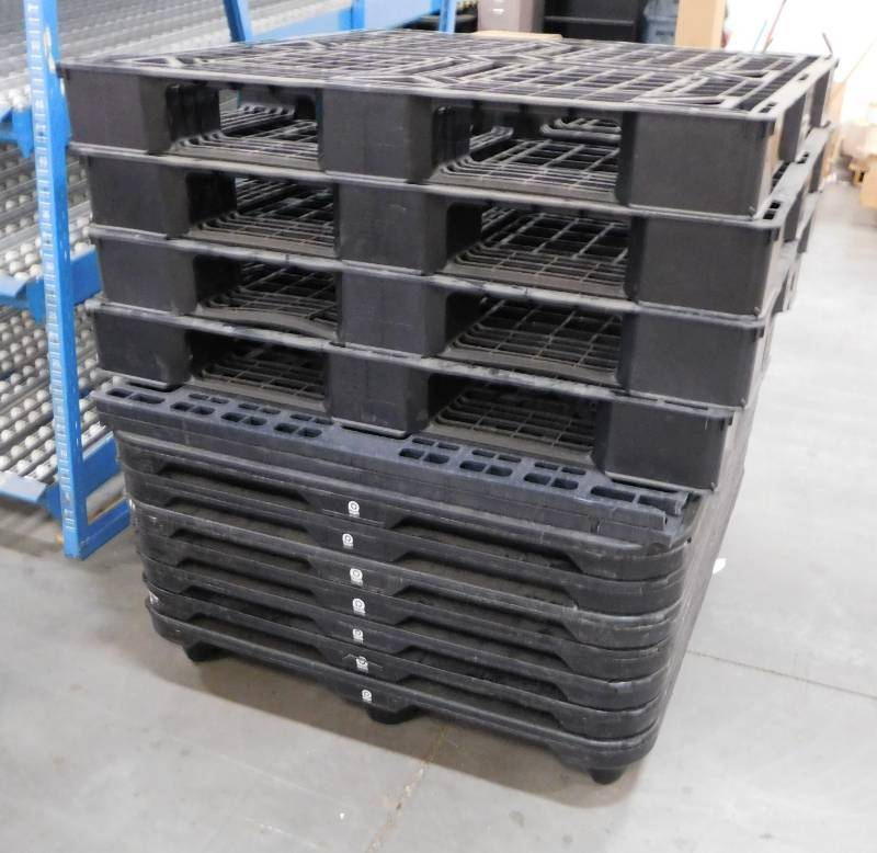 Industrial Plastic Pallets