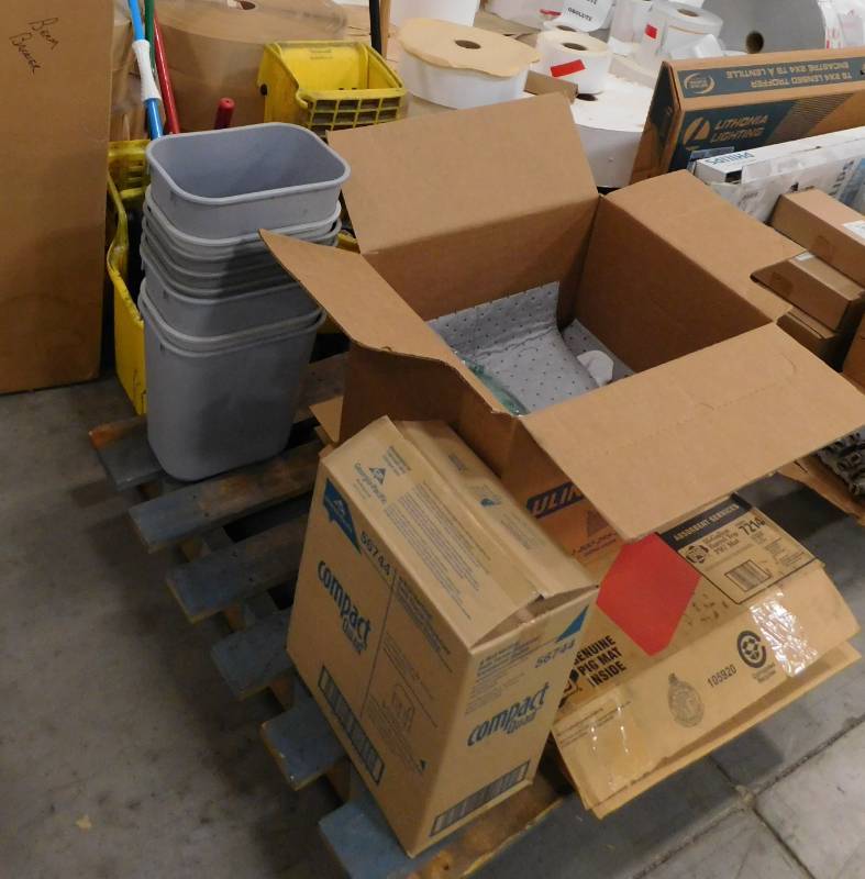 Large lot of Misc. Cleaning supplies