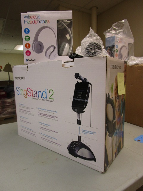 lot 311 image: HOME KARAOKE SYSTEM  WIRELESS HEADPHONES  MICROPHONE
