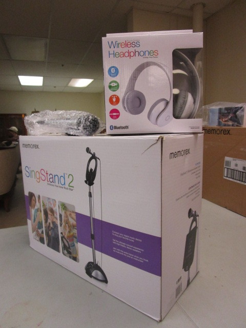 lot 312 image: HOME KARAOKE SYSTEM  WIRELESS HEADPHONES  MICROPHONE