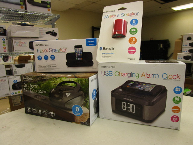 lot 355 image: BOOMBOX BUNDLE