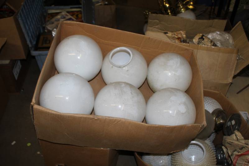 lot 54 image: White Glass Globe Covers For Lighting Fixtures