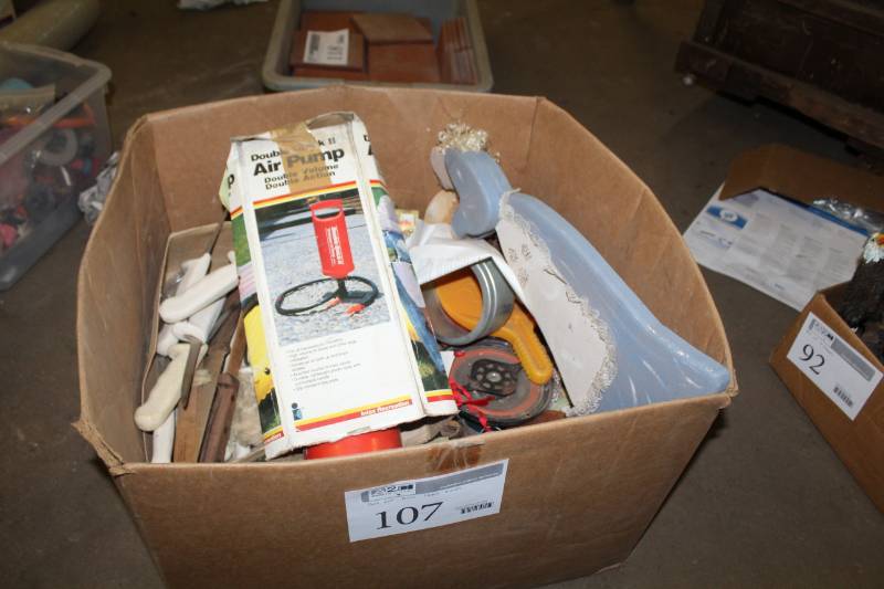 lot 107 image: Air Pump, Kitchen Knives, Misc Hardware