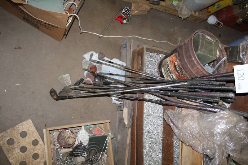lot 120 image: Golf Clubs