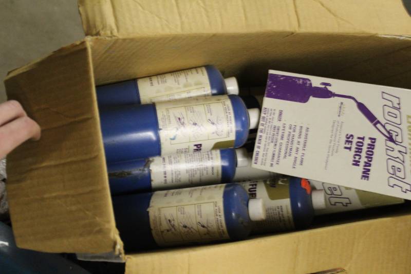 lot 128 image: Hand Propane Torch Tanks, Propane Torch Nozzle