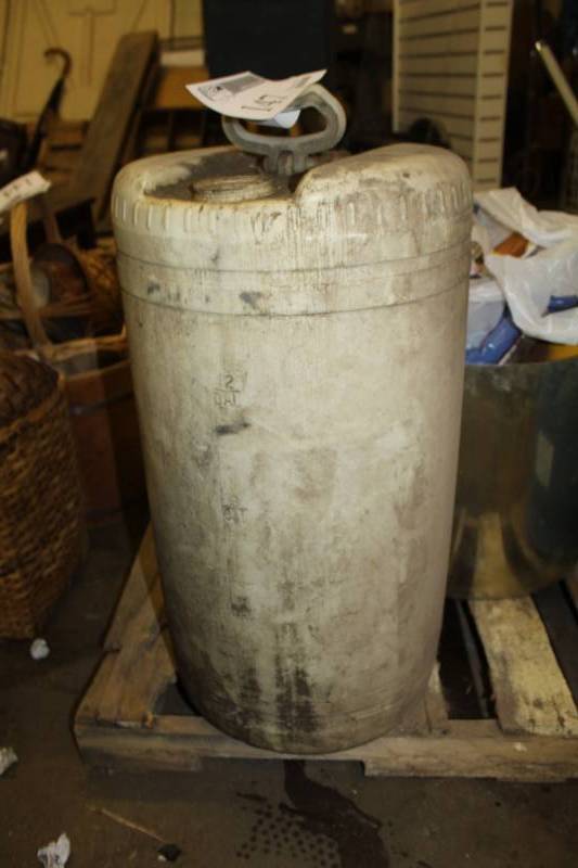 lot 147 image: Vintage Jug