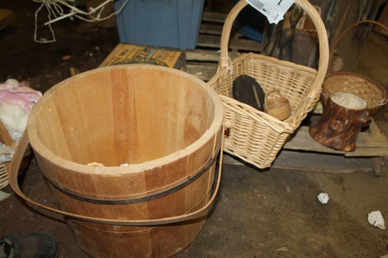 lot 144 image: Wicker Basket, Wood Basket, Tree Stump Table Dcor