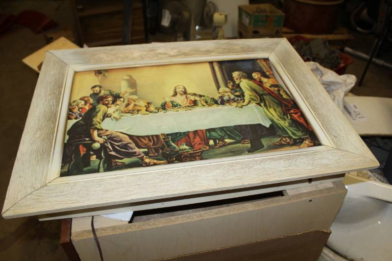 lot 153 image: Last Supper Lighted Wall Art