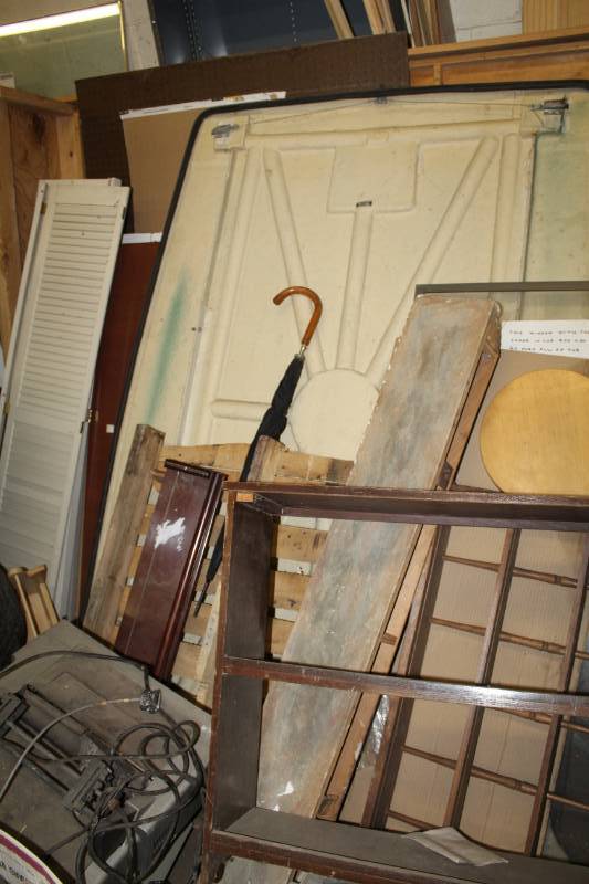 lot 193 image: Scrap