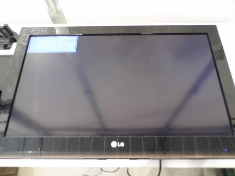 LG TV 32
