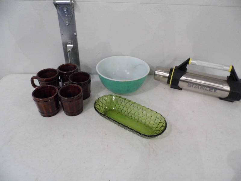 Stanley Thermos - Pyrex Bowl