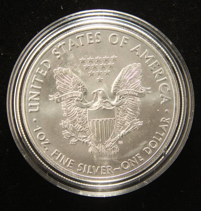 2019 AMERICAN SILVER EAGLE 1 TROY OZ. .999 FINE SILVER IN AIRTITE