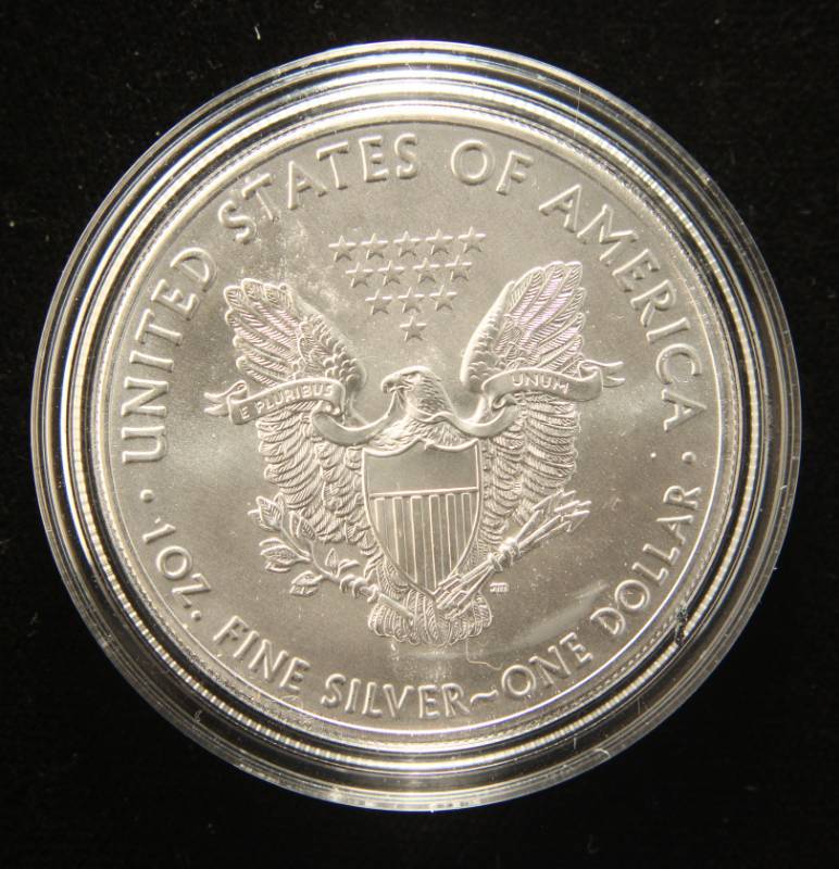 2019 AMERICAN SILVER EAGLE 1 TROY OZ. .999 FINE SILVER IN AIRTITE