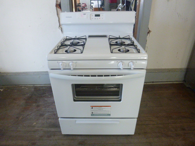 Frigidaire Gas Range