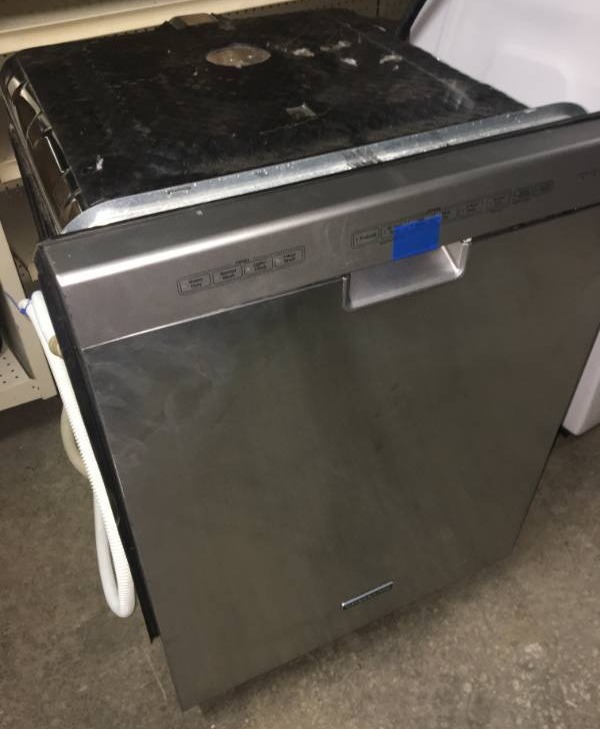 lot 14 image: Dishwasher