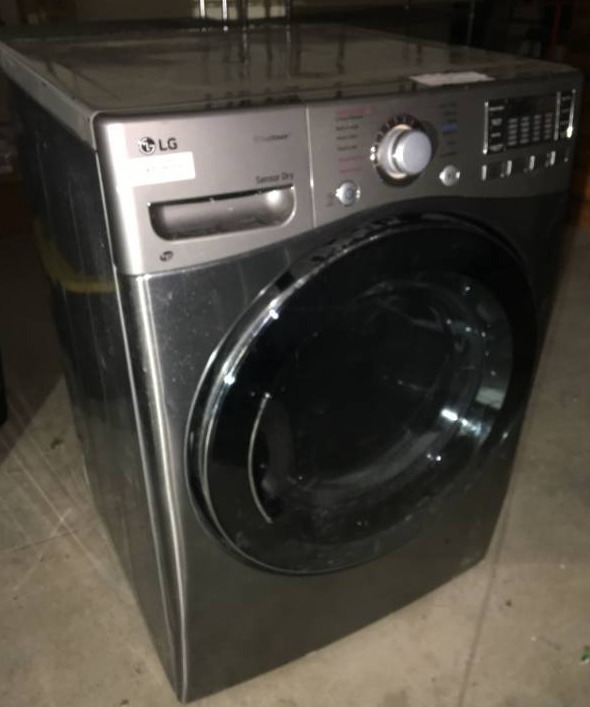 lot 28 image: Gas Dryer